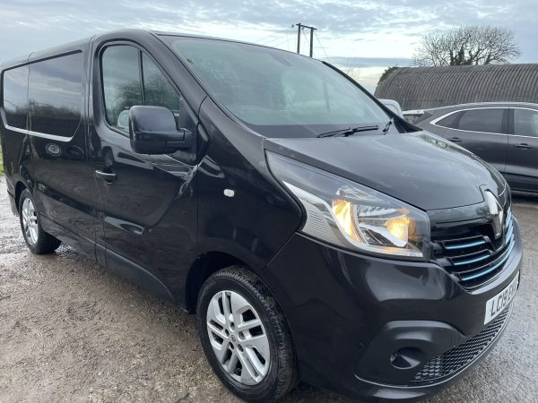 2019 RENAULT TRAFIC SPORT DCI - Image 2