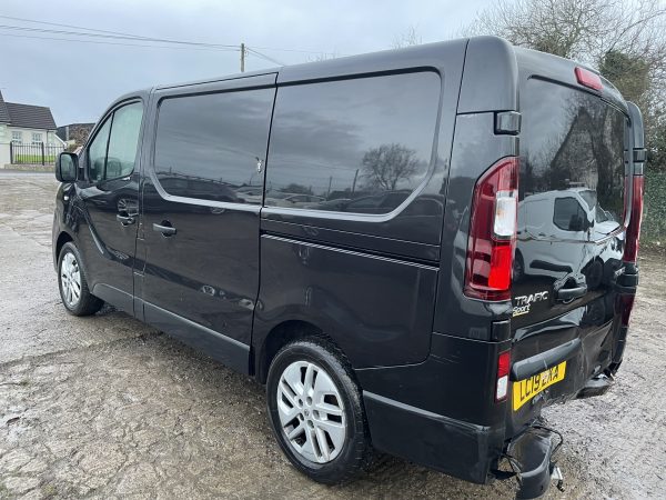 2019 RENAULT TRAFIC SPORT DCI - Image 7